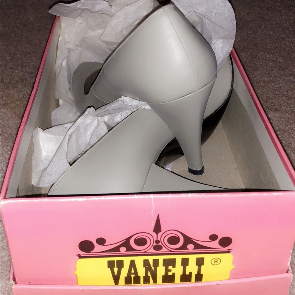 VANELI VINTAGE!!✨👡LIGHT GRAY HELL 7 1/2